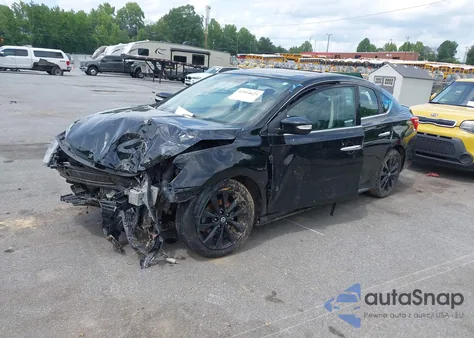 2017 Nissan Sentra Sr Turbo z USA, uszkodzony, nr VIN 3N1CB7AP8HY366286